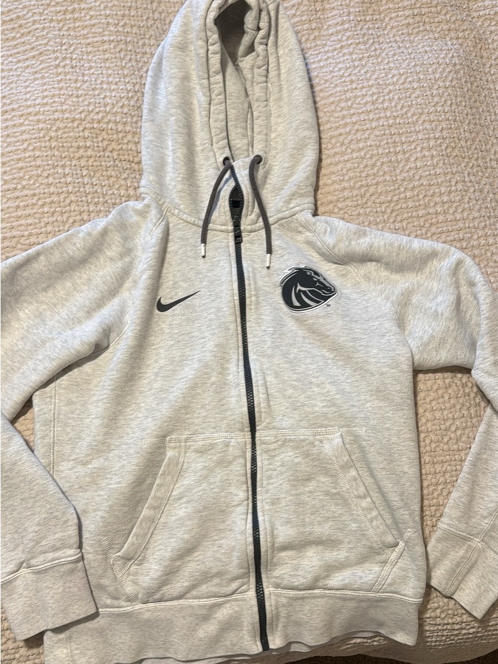 Boise State University Nike Light Gray Hooded Sweatshirt with Black Trim